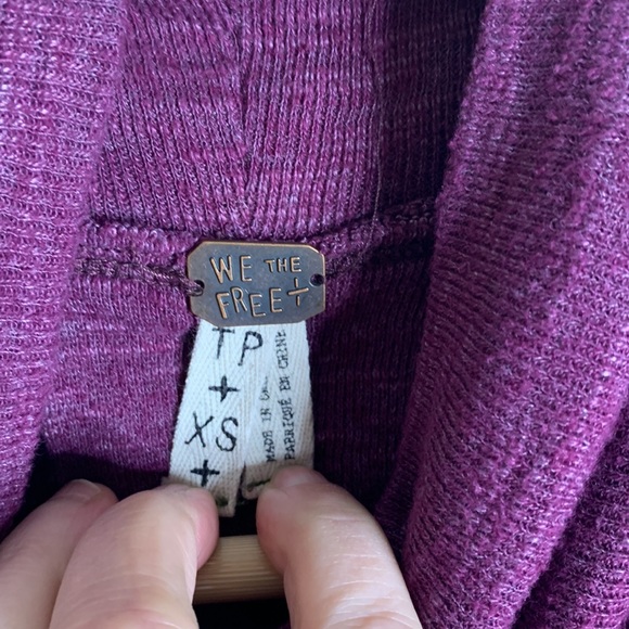 Free people xs purple cowl‎ neck open back long sleeve top - Picture 2 of 4